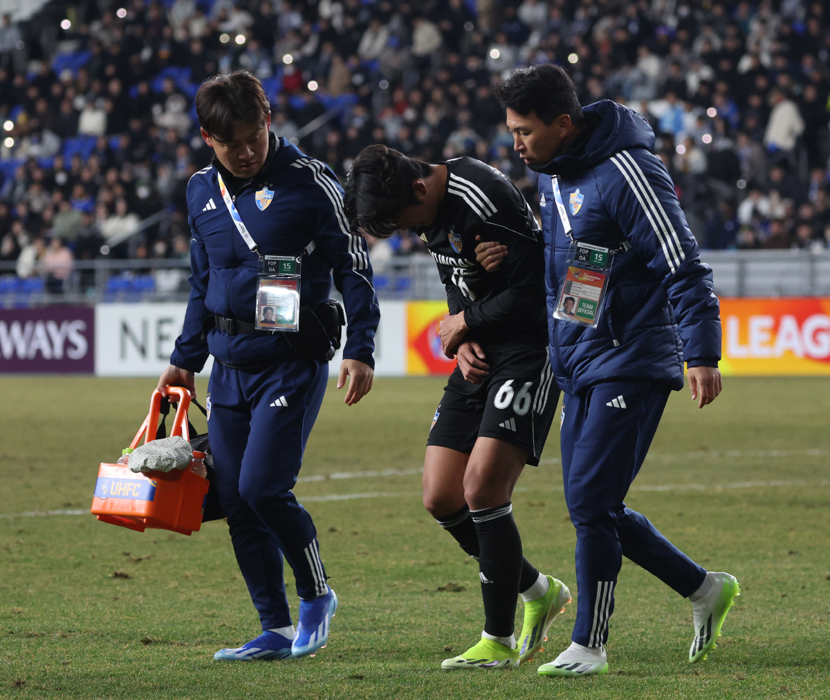[현장인터뷰]이강인 '막내 라인' 설영우 "할 수 있는 말 없지만 축구 …