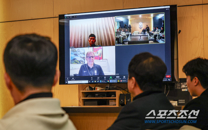 '한국 축구에 무례했다!' 클린스만 경질. 해외 매체의 대대적 분석 "이…