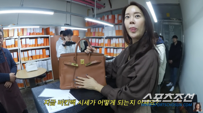 [종합]욕조 빠진 '1500만원 명품백'→수선 뒤 3500만원. '돈자랑…