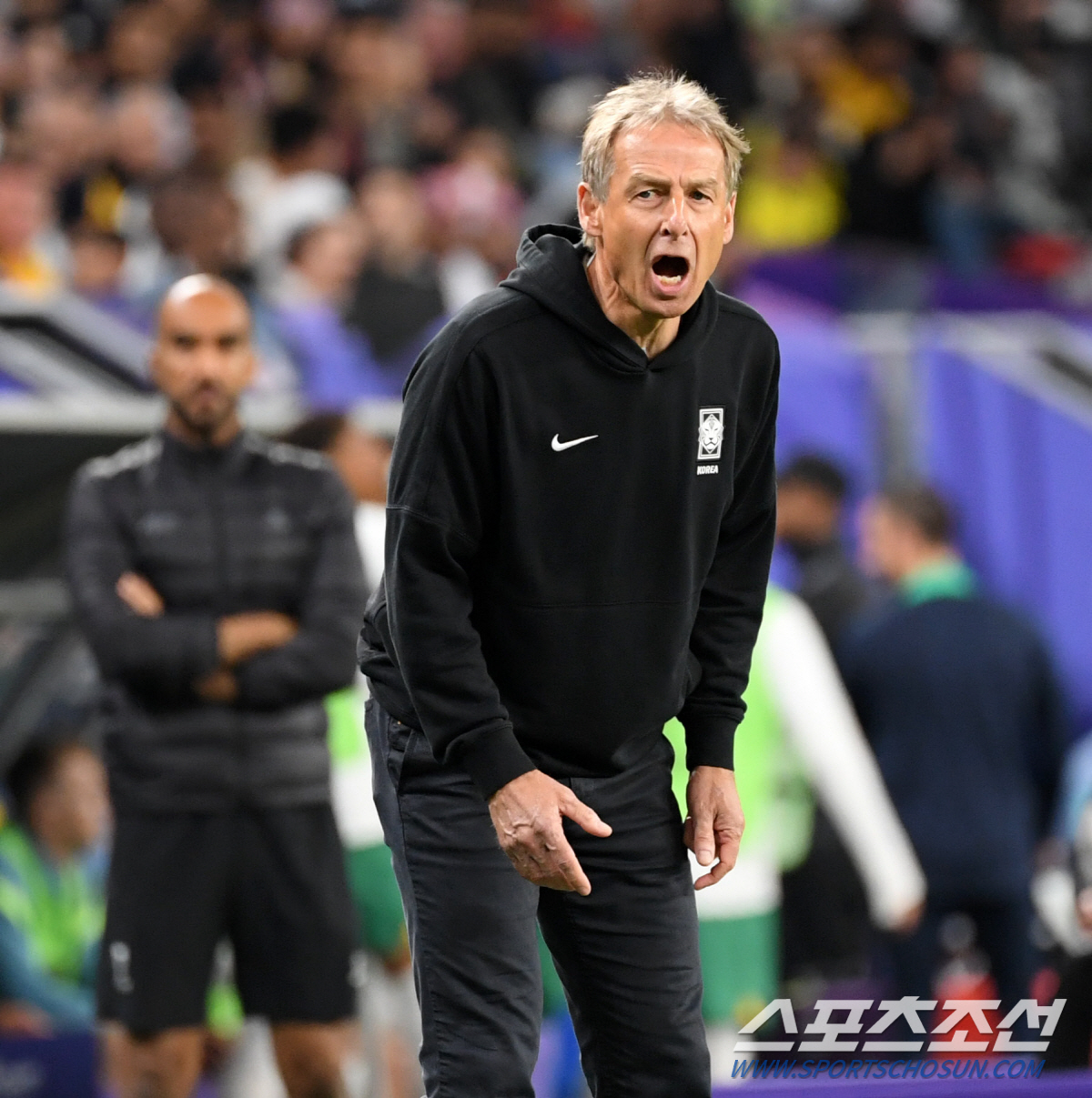 '임시사령탑 홍명보 물망'. 클린스만 전격 경질, 해외 매체 대대적 보도…