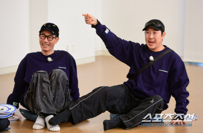 유재석 "'더 글로리' 송혜교 무서워서 못 만나"…"잠수 아니면 아프다고…