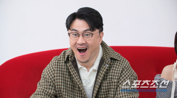 "너 어제 나 자고 있는데". 정치판도 아닌데 '옥순대전'? 9기 옥순과…