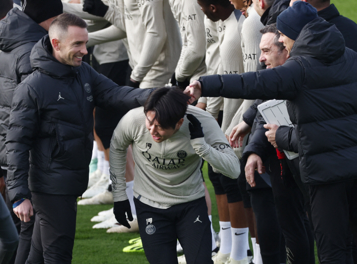 '음바페가 굴린 스노우볼' 이강인 없는 다음시즌 PSG '예상라인업', …