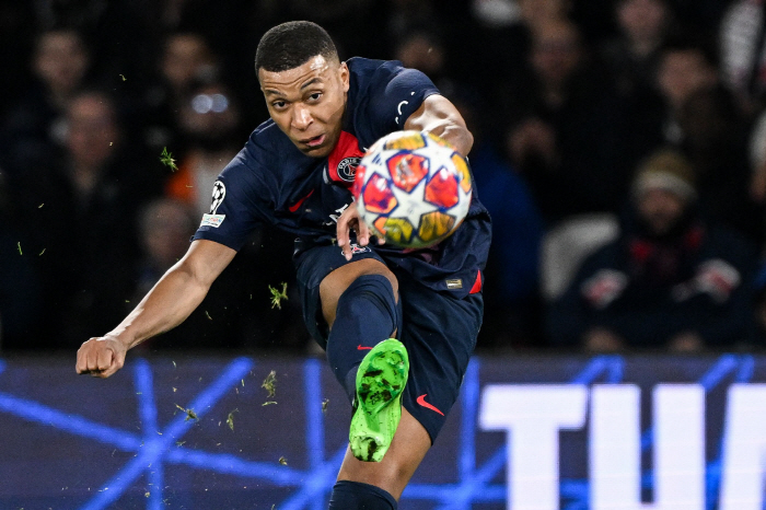 '음바페가 굴린 스노우볼' 이강인 없는 다음시즌 PSG '예상라인업', …