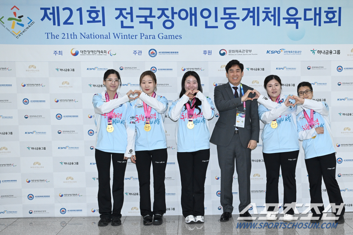 "끊임없는 도전,함께하는 우리" 장애인동계체전 개막...21일까지 뜨거운…