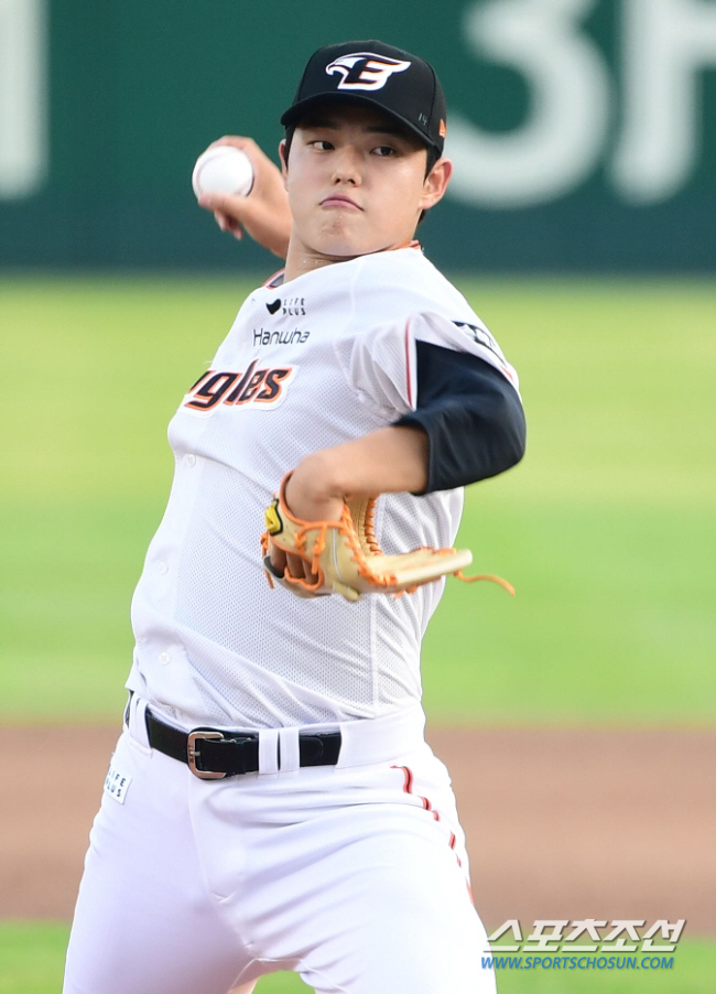 김광현 오자 우승한 SSG처럼... '괴물' 류현진 오는 한화도? 그런데…