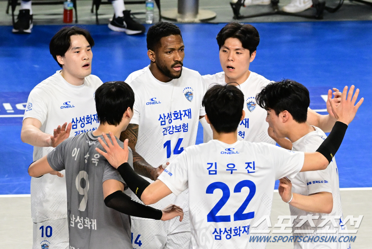 봄배구 절실함이 만든 명경기. 1:0→1:1→2:1→2:2→3:2. 김상…
