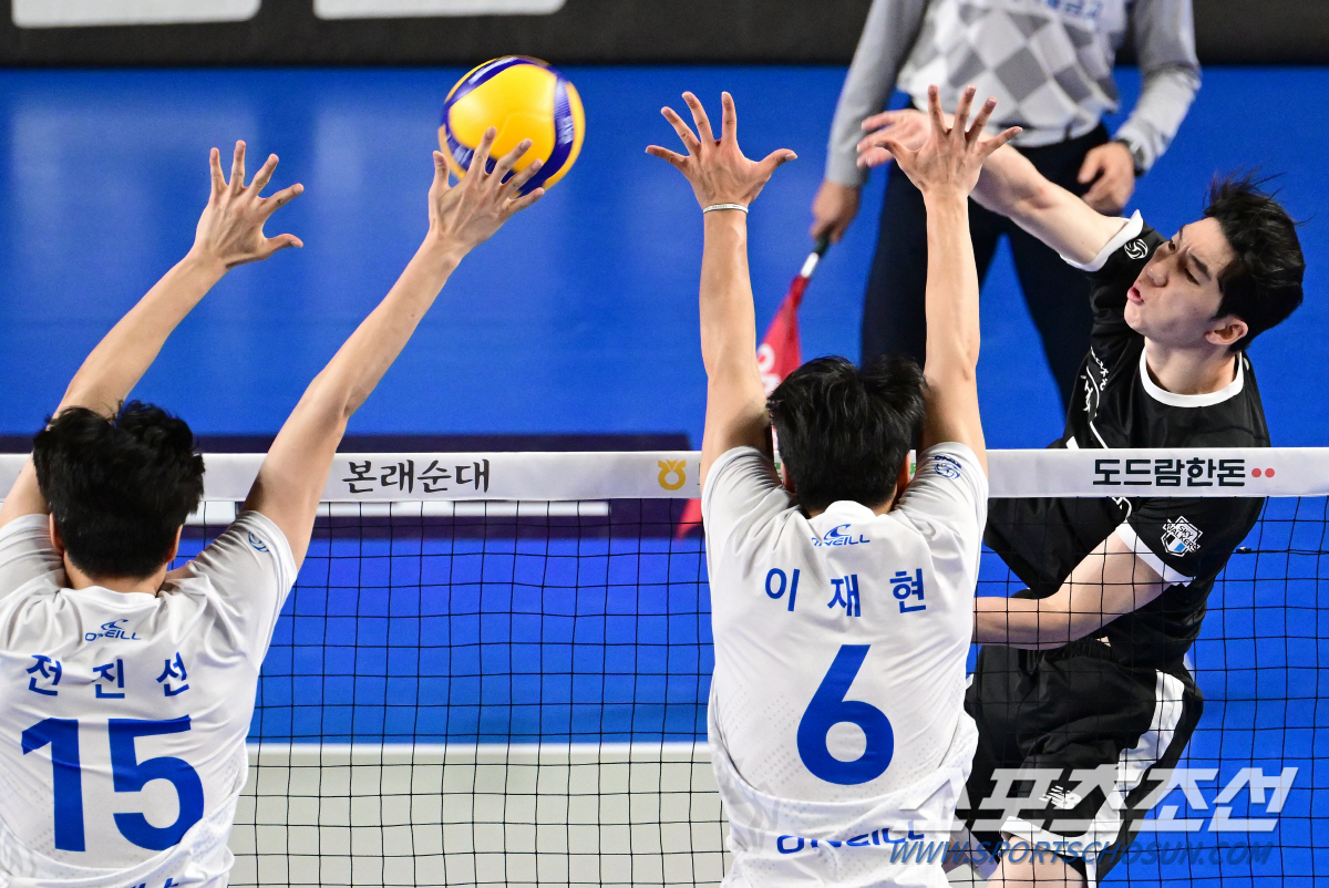 2대3, 접전속 패배였는데... 사령탑의 일침 "최악의 경기. 이런게 자…