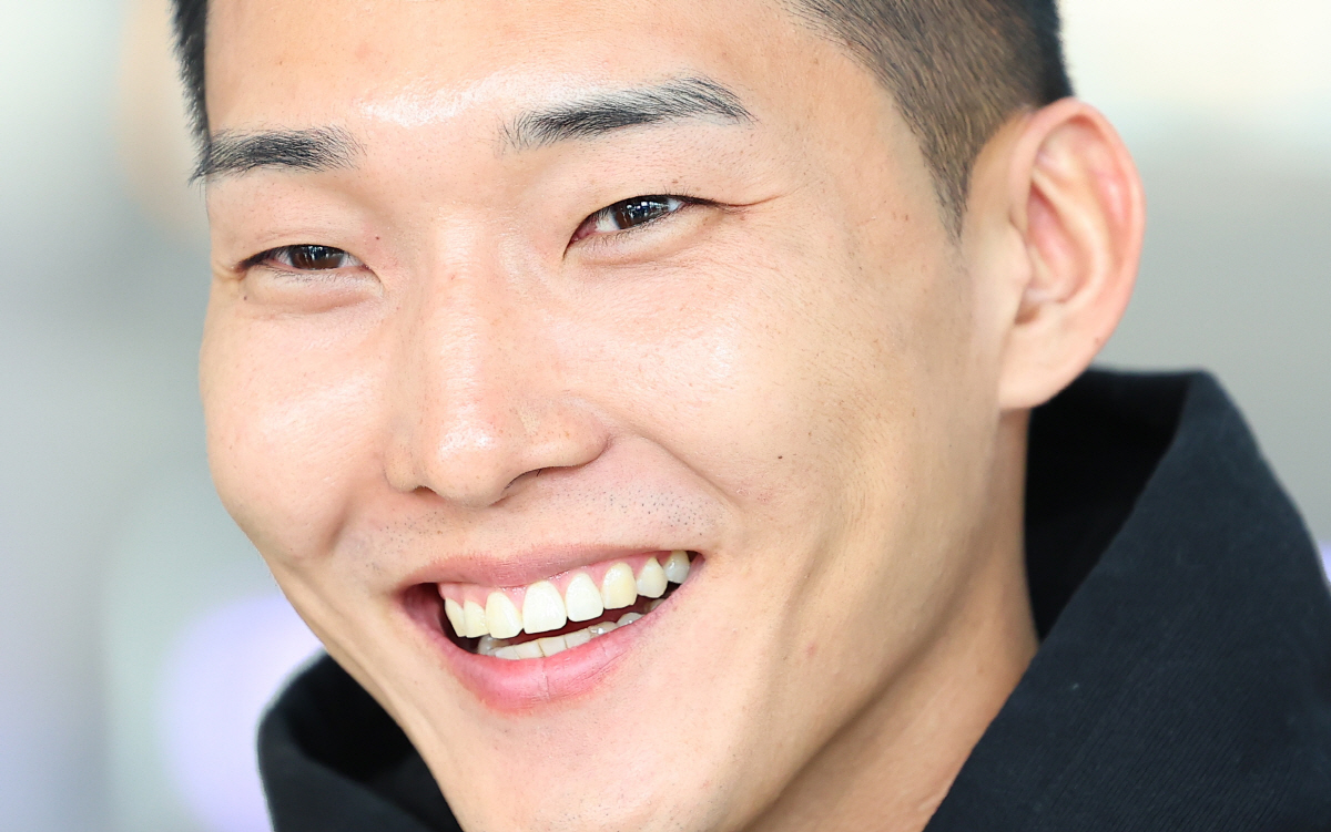 '올림픽 메달 준비 척척' 우상혁, 시즌 두 번째 우승 '세계실내선수권 …