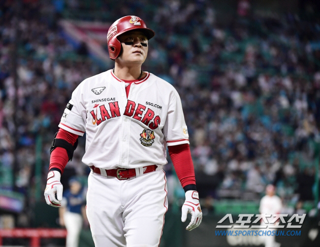 '괴물' 복귀 소식이 반가운 CHOO "류현진과 맞대결? 저도 기대 됩니…