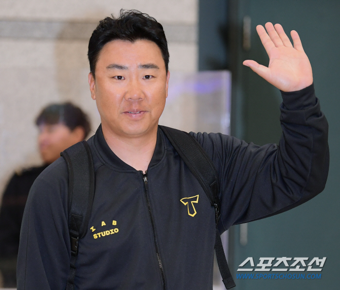 울며 떠난 범(타이거즈)호, 돌아올 때 표정은 '희망' 그 자체...위기…