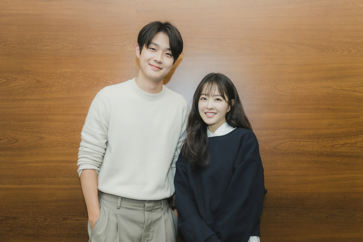 [공식] '무디바' 감독X'그해 우리는' 작가→최우식·박보영 뭉쳤다..'…