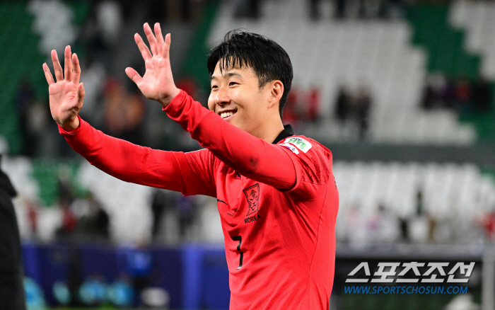 [공식발표] 한국 구한 손흥민의 호주전 환상 프리킥, 아시안컵 최고의 골…