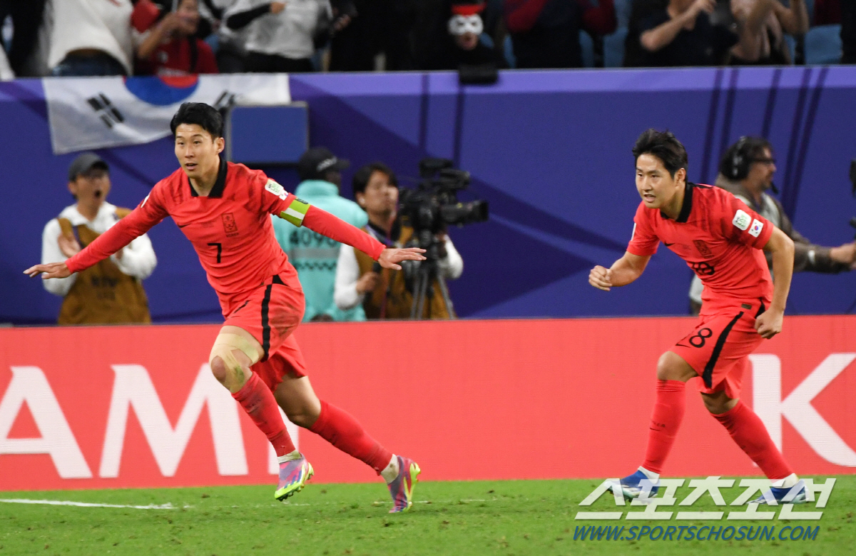 韓축구 유명세 이제 월클→손흥민·이강인 논란부터 화해까지 '전 세계' 생…