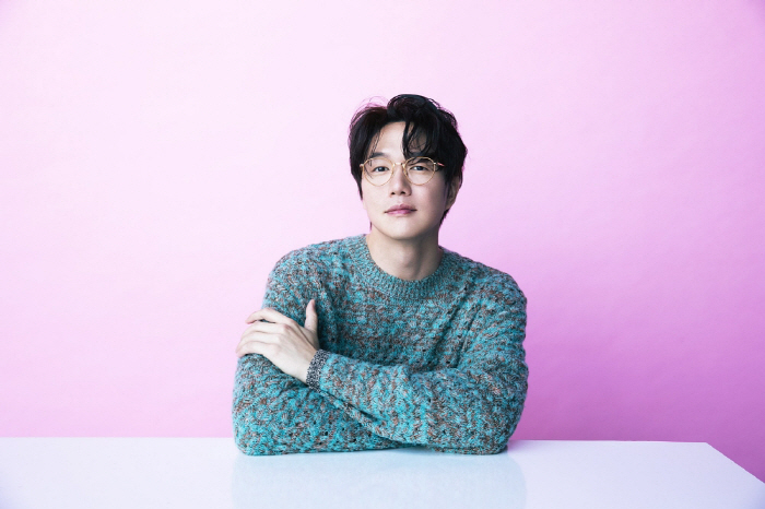 박재범 '소주'→성시경 '막걸리'까지...'酒 시장'에 뛰어든 ★들[SC…