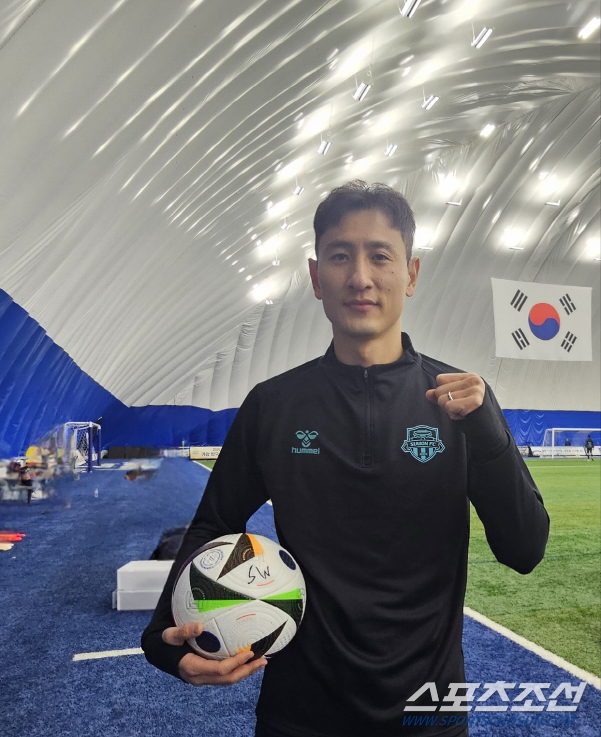 "죽어도 선덜랜드,당연히 봤죠!" 샤프볼로 돌아온 지동원의 각오[진심인터…
