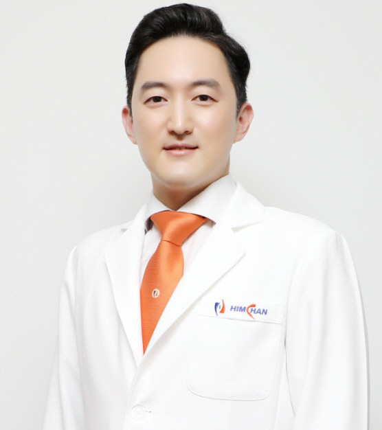 힘찬병원 김태현 원장, MBC '최강백세'서 관절 건강 운동법 소개