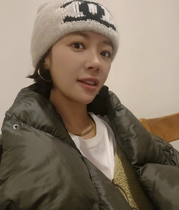 "한 번은 참았다" 황정음, 남편 불륜 의혹 간접 인정…울분의 SNS 폭…