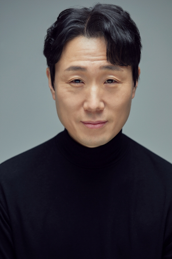 [공식] '까불이父' 신문성, '웨딩 임파서블' 출연…'동백꽃'·'스위트…