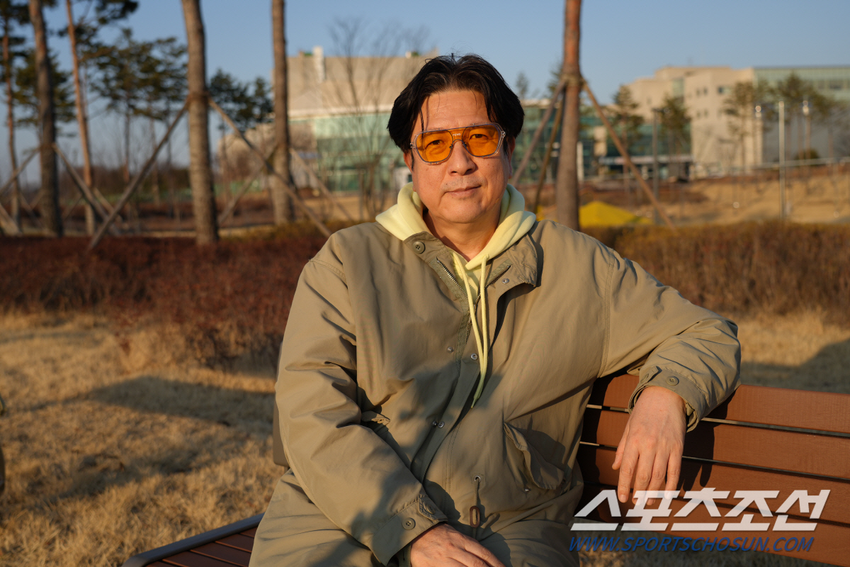 [단독] 틴틴파이브 이웅호 "방송 끊긴지 13년, 보험사 다녔죠"(인터뷰…