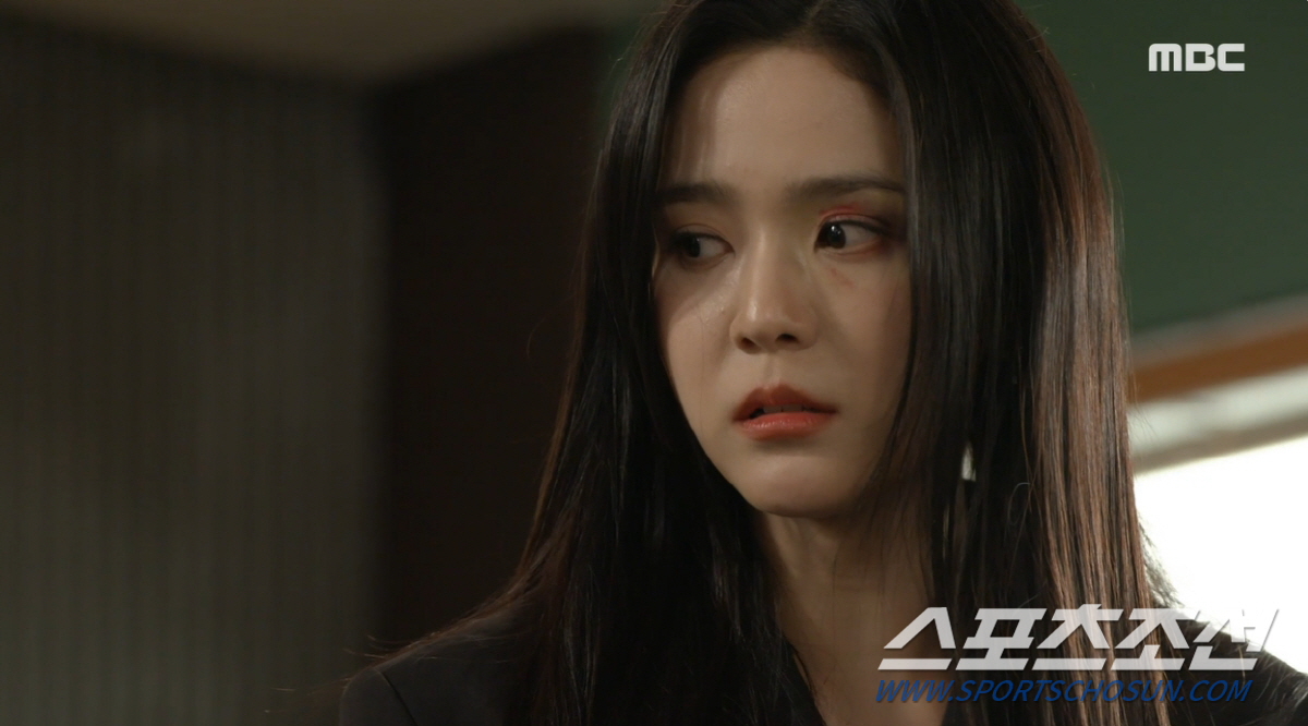 "넌 그냥 꽃뱀이다". '결혼계약서' 발견한 윤해영, 오승아에 '막말'……