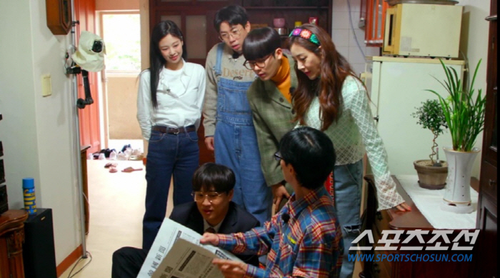 [SC이슈]'예능 데뷔' 제니, 허당미로 일단 '합격'…'제2의 김종민'…