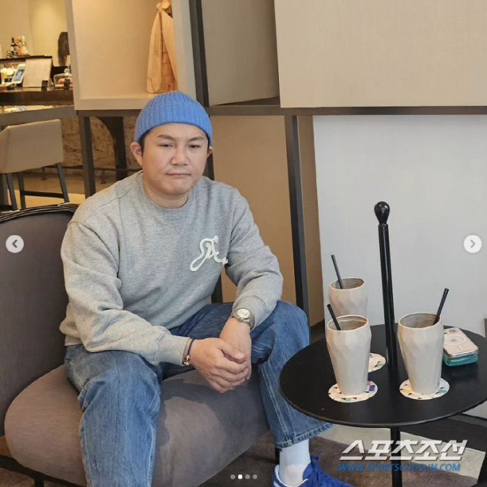 조세형 양말→22만원, 전지현 츄리닝→105만원. 편하게 신고 두른듯 하…