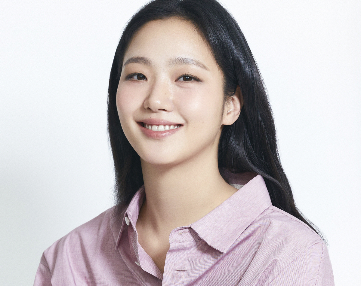 [SC인터뷰] "무속인役, 센캐 갈증 해소"…'파묘' 김고은, 돈값 제대…