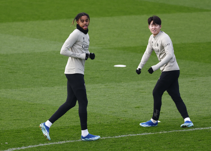 'PSG 왕자님'→'복귀 후 혹평' 이강인, 주전 입지 크게 흔들리나..…