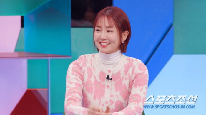 "이렇게 오랫동안 혼자일 줄 몰랐다". 오정연, 지난해 3번 포함 주기적…