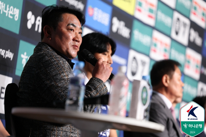 [K리그2 미디어데이]"전 잘 모르는데…" 연이은 '감카찬스'에 어리둥절…