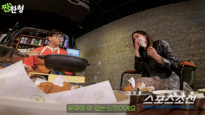 "한 쪽은 썩어 가는데..." 전종서, 데뷔 초 '표정 논란' 해명. '…
