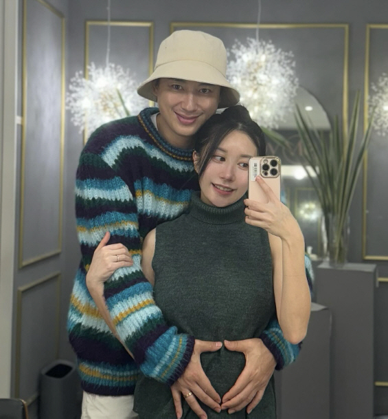 '이지훈♥'  임신 소식 전한 아야네, 일본인 국적에 "세금 머리 아프다…