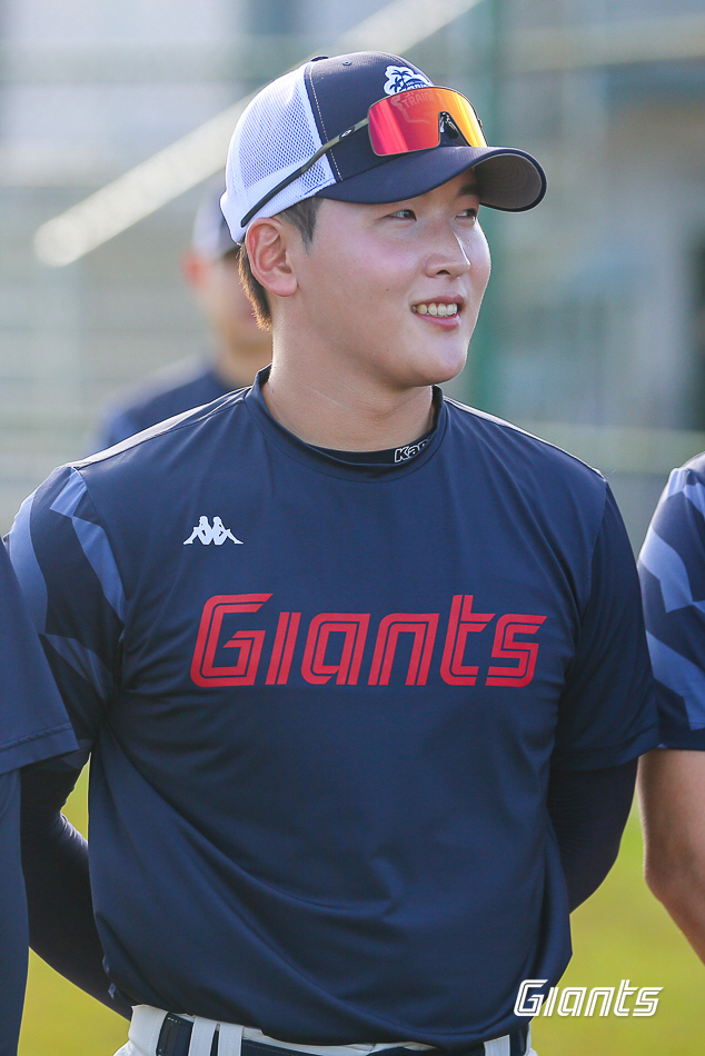 "행복하자. 아프지 말고" 150㎞ 직구에도 깊었던 '고민→방황' 끝! …