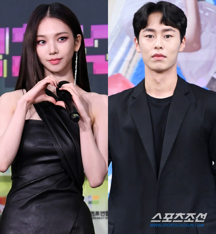 "첫 눈에 알아본 이상형" 카리나♥이재욱, 데뷔 첫 공개 열애 선언에 '…