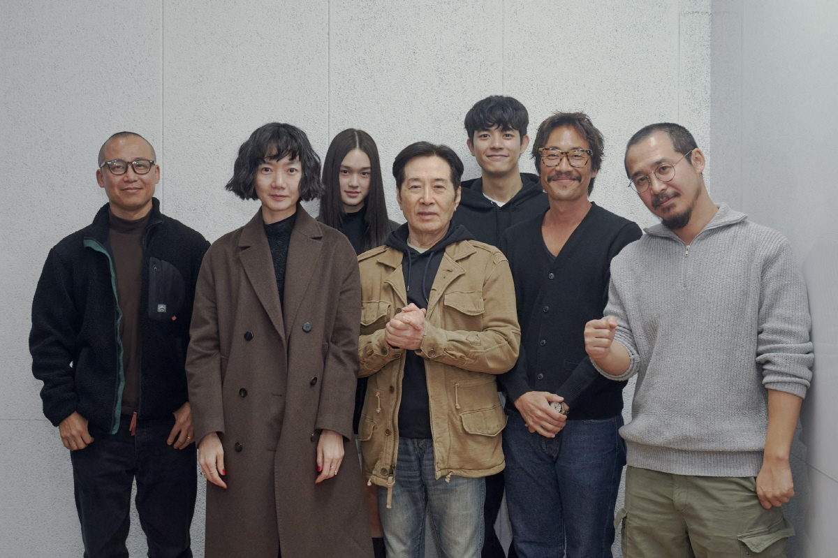[공식] 배두나·류승범·백윤식..'가족계획 대본리딩, 올해 내 공개