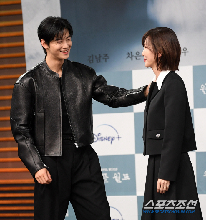 [SC현장]"이유가 필요 없는 캐스팅"…김남주x차은우 '원더풀 월드', …