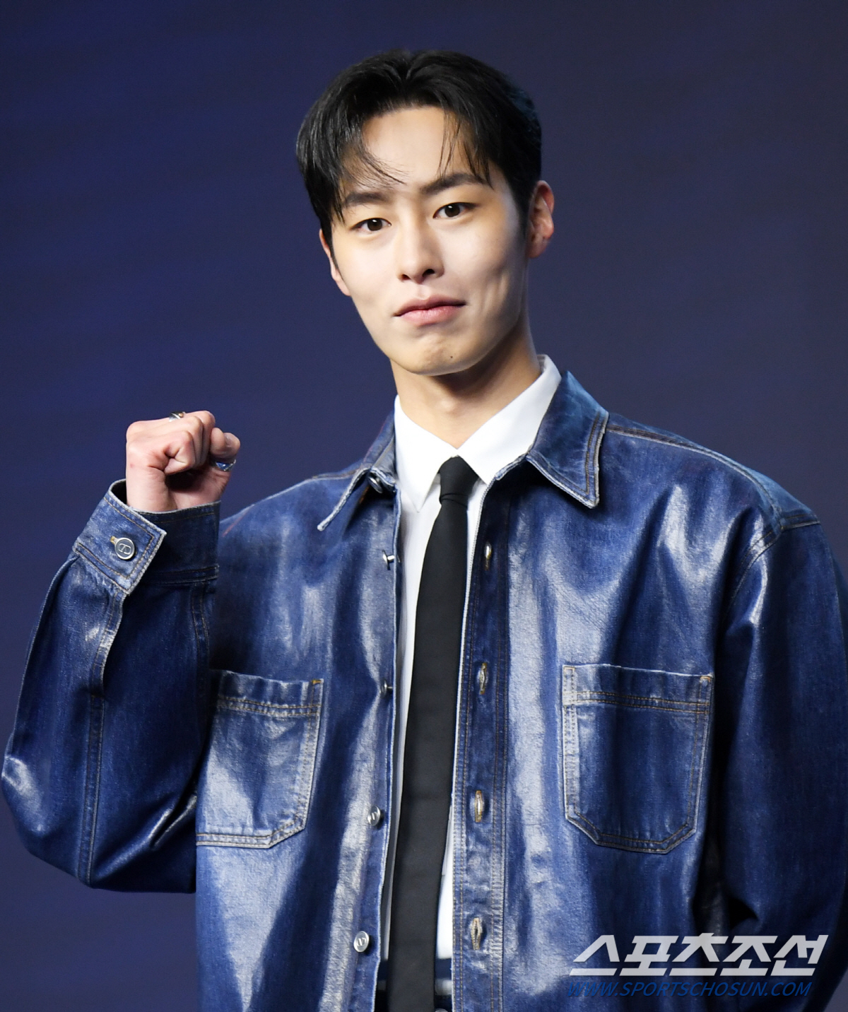 [공식] 이재욱, '♥카리나' 열애 인정→독립行? 씨제스 "계약 기간 남…