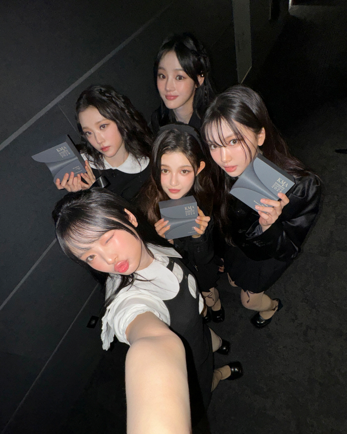 변화하되 변함없는 뉴진스…한국대중음악상 2년 연속 3관왕