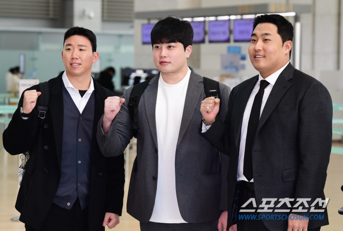 롯데,한화 필승조였는데 작년엔 2군. 올해는 LG 필승조 되나. '보상 …