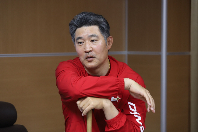"서진용 없다고 생각하고 있다" 세이브왕 복귀 플랜, 새 마무리 후보는 …
