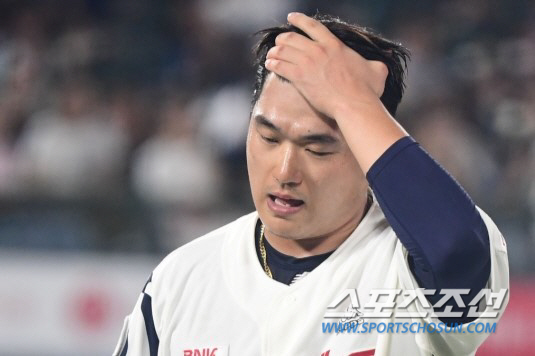 '정면돌파' 나균안, 올해 던질수 있나? 형사전문 변호사가 답한 핵심 쟁…