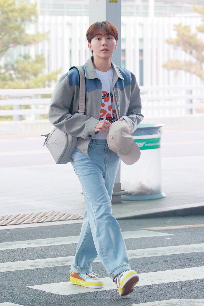 세븐틴 부승관, 스포티한 공항패션으로 이목 집중