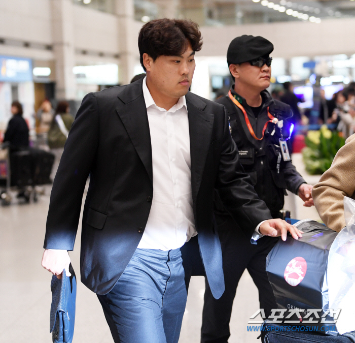 7일 청백전→12일 KIA→17일 롯데→23일 LG 개막전. 최원호 감독…