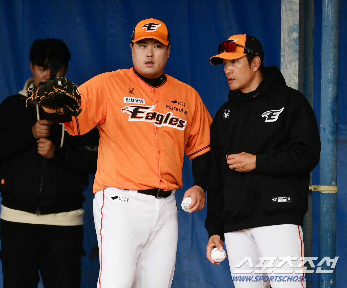 7일 청백전→12일 KIA→17일 롯데→23일 LG 개막전. 최원호 감독…