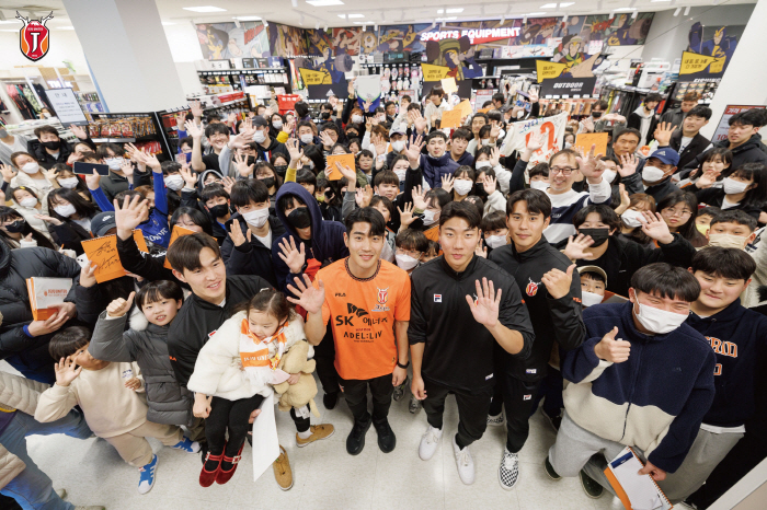 'K리그의 봄을 이어간다!' 제주, 홈개막전 앞두고 티켓 오픈 및 사전 …