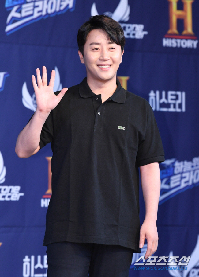 [SC이슈] '누적상금 31억→신혼집 마련' 홍진호, ♥비연예인과 오는 …