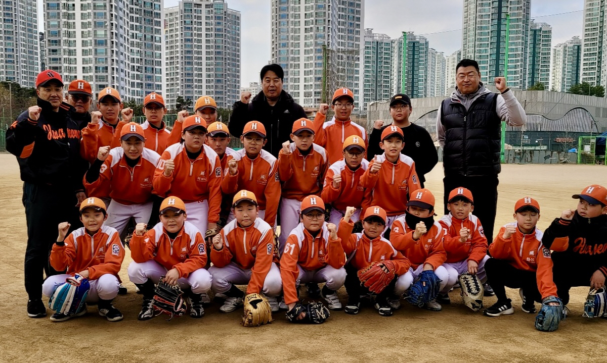'회비면제' 파격 독립야구단, 지역 꿈나무 위한 재능기부까지 전 방위 활…