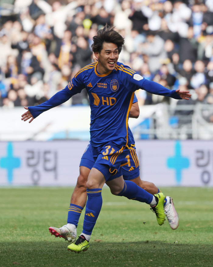 유일한 개막 후 홈 2연전, 신바람 '정효 매직'…'현대가'+'경인더비'…