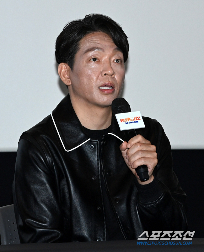 [단독] 뒤늦은 결혼 이어 또 겹경사..박지환, 'SNL코리아5' 호스트…